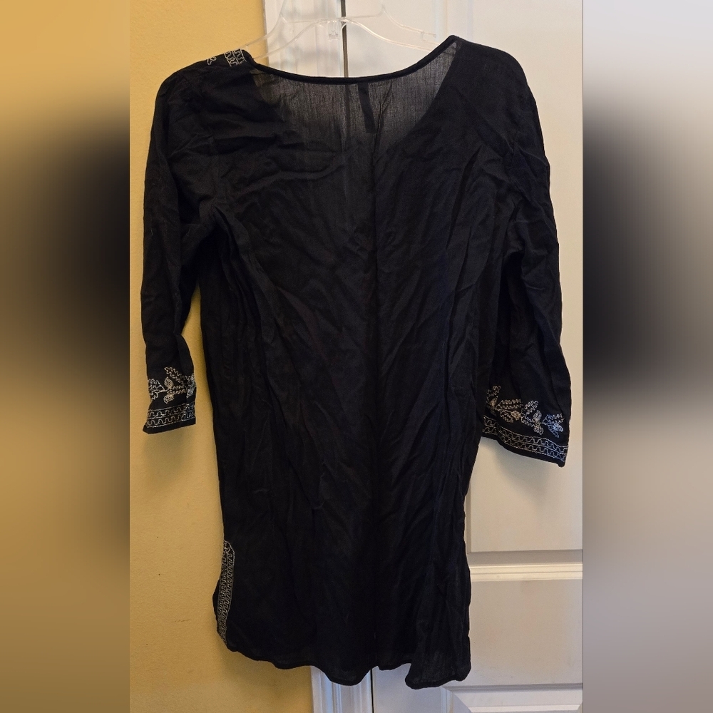 Old Navy Womens Black and White Swim Coverup V Neck Embroidery - Picture 5 of 5